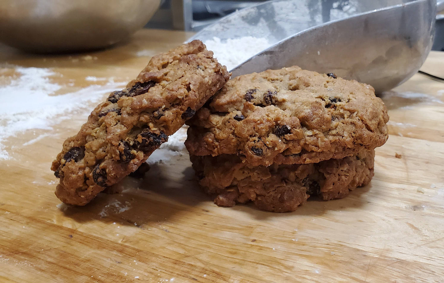 
                  
                    Oatmeal Spice Cookies - 12 Count
                  
                
